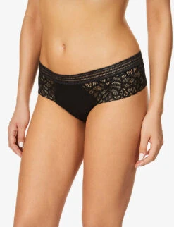 Wacoal Raffiné Lace Stretch-lace Tanga Briefs -Women Clothing Store R03673094 BLACK ALT03