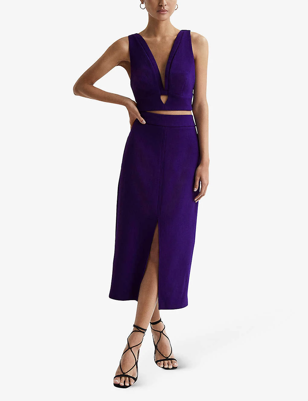 Reiss Maisie Cut-out V-neck Cropped Wool Top 2 Reiss Maisie Cut-out V-neck Cropped Wool Top - Image 2