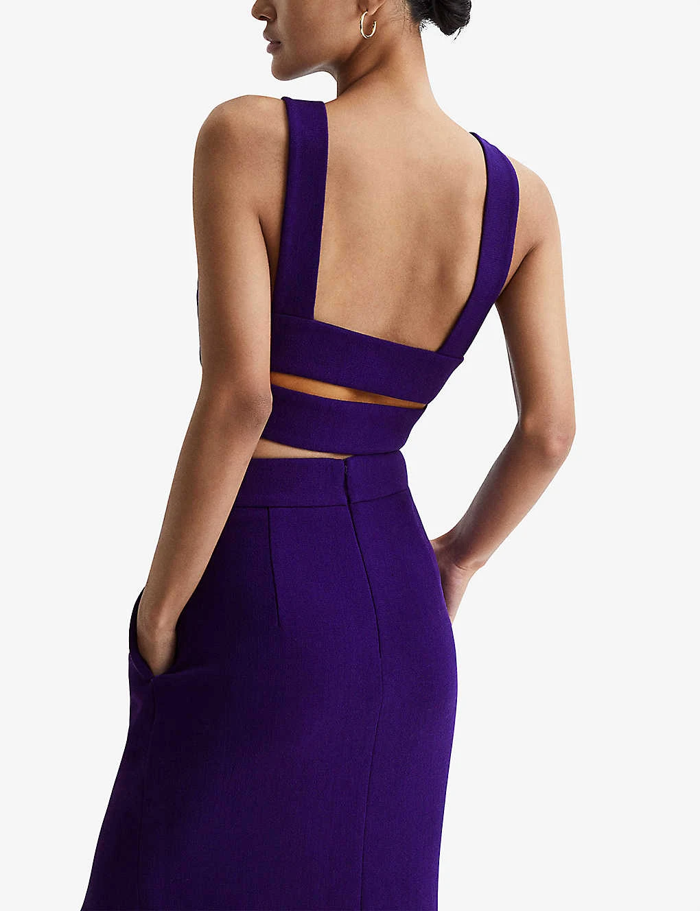 Reiss Maisie Cut-out V-neck Cropped Wool Top 4 Reiss Maisie Cut-out V-neck Cropped Wool Top - Image 4